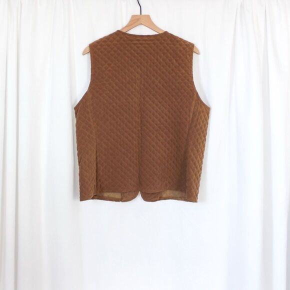 Vintage Requirement Brown Quilted Faux Suede Zip Front Vest Large - Picture 3 of 6